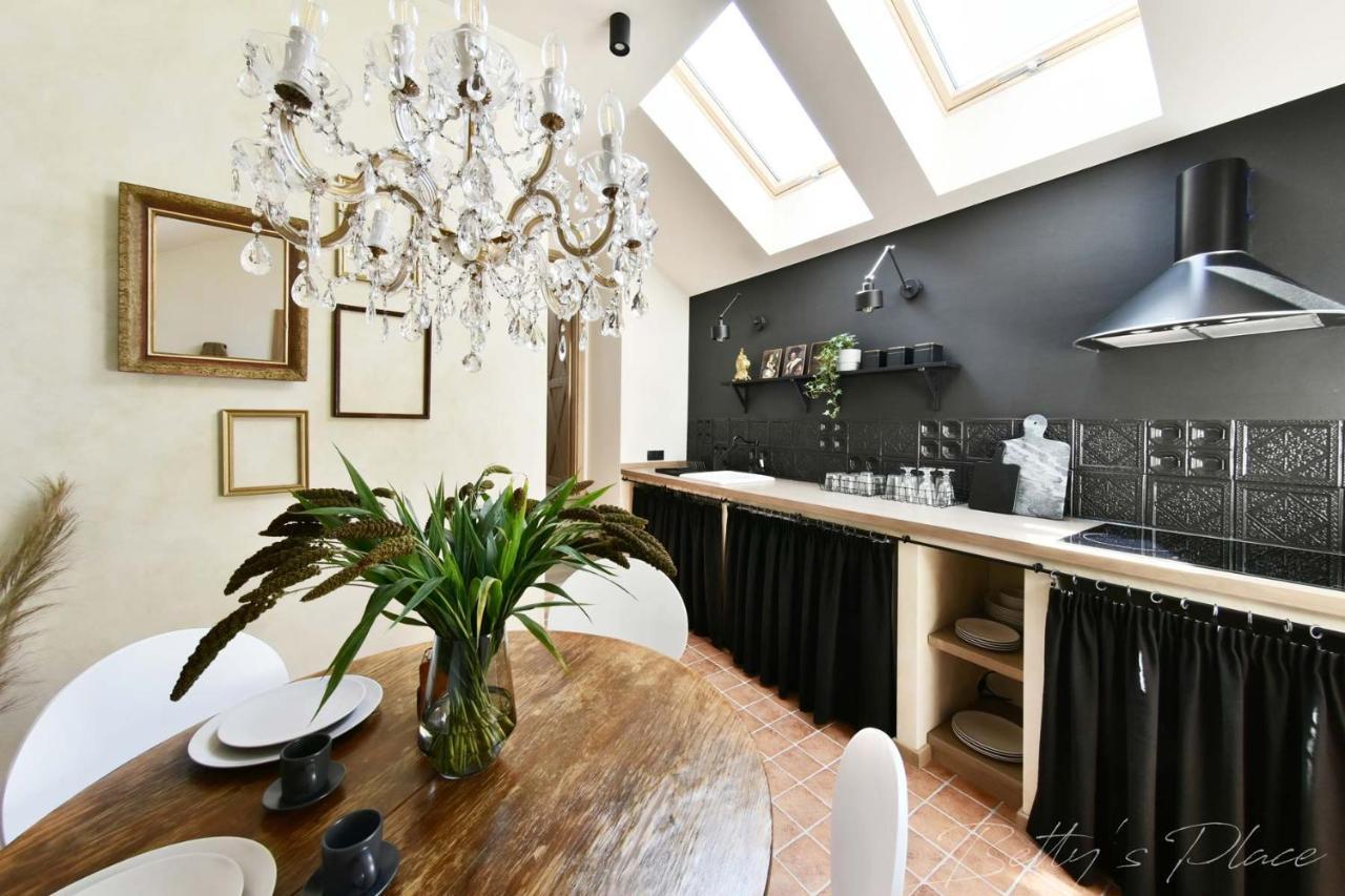 Betty'S Place Zabierzow Экстерьер фото
